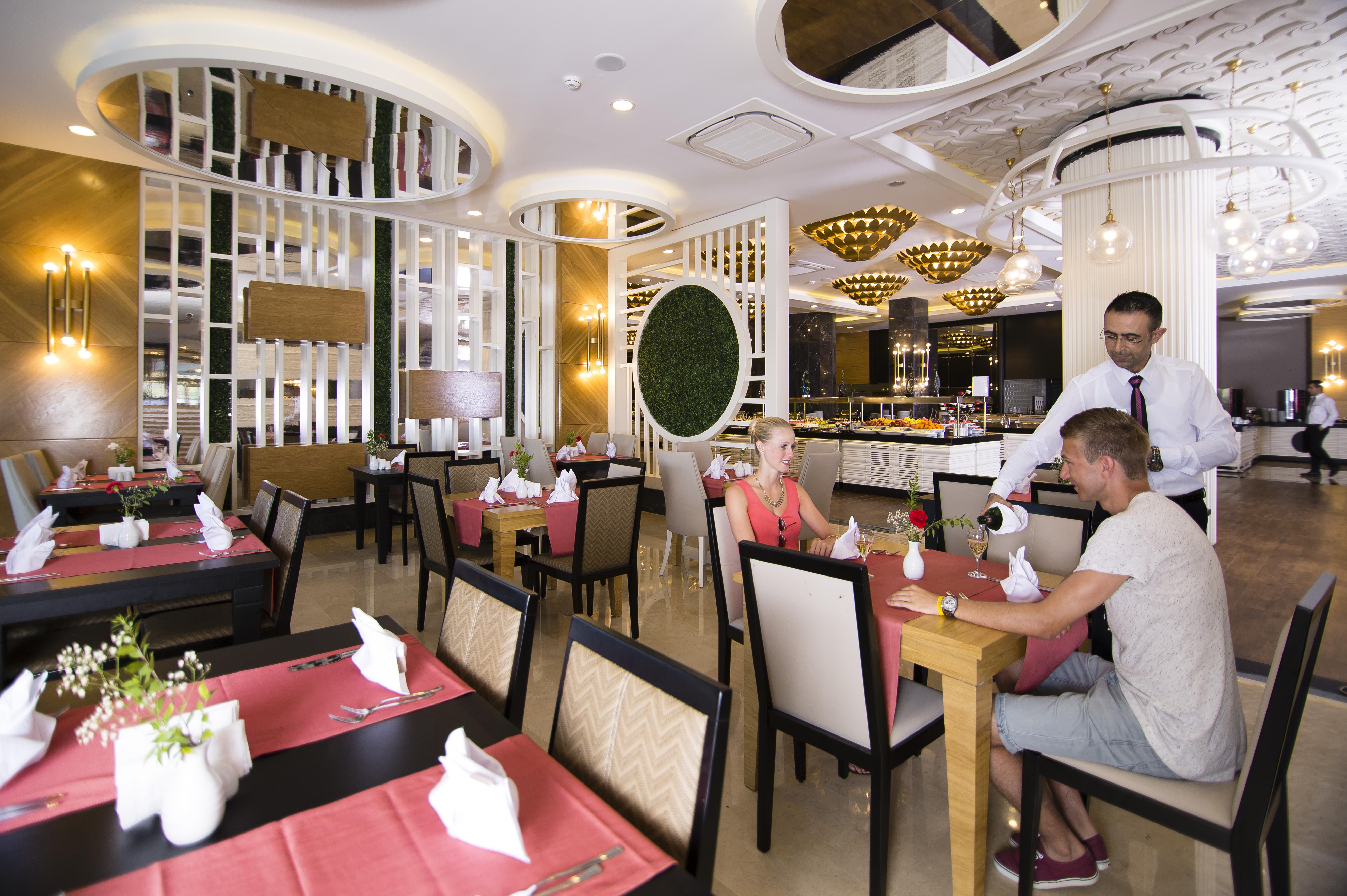 Hotel Port River & 5*