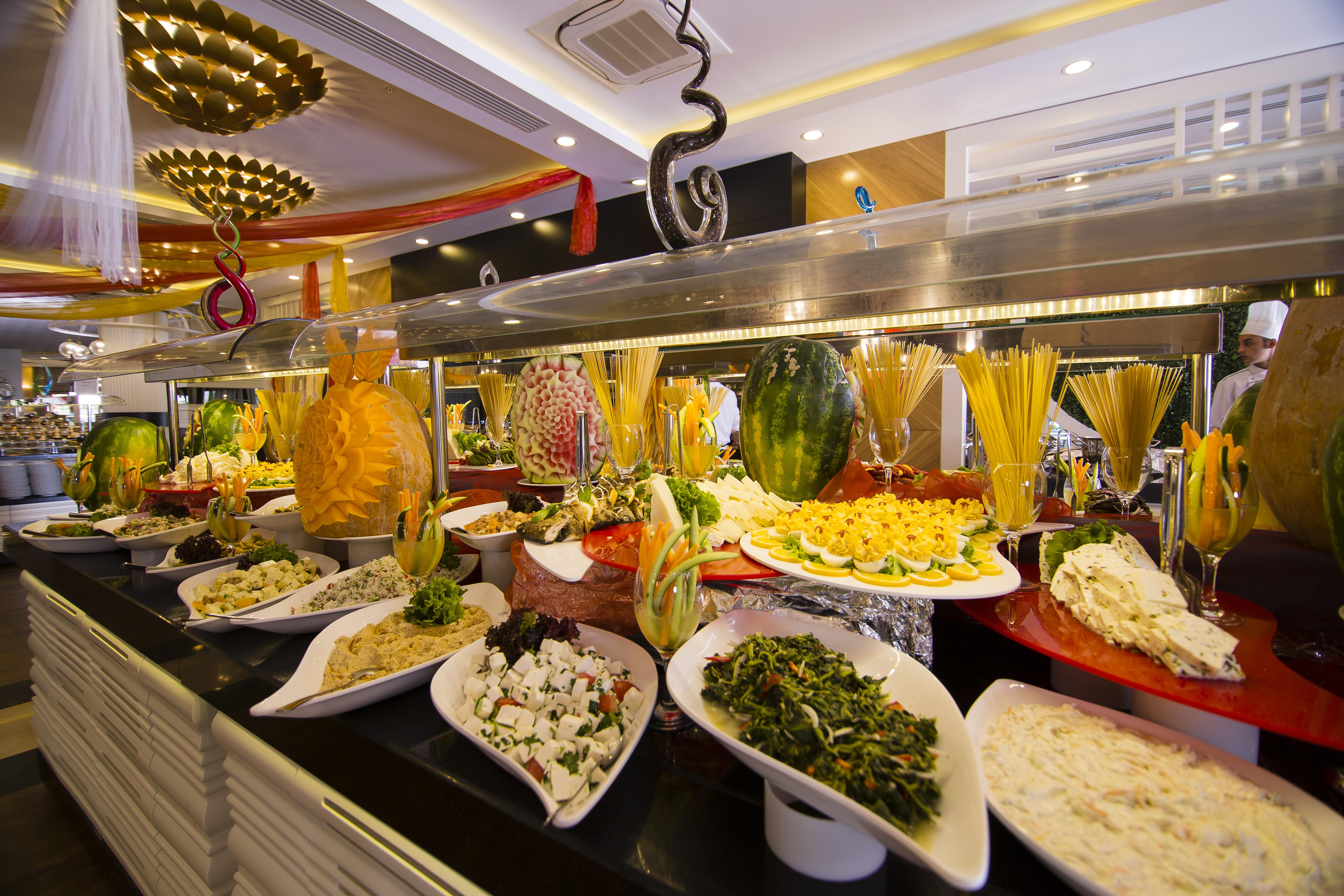 Port River & Hotel 5*